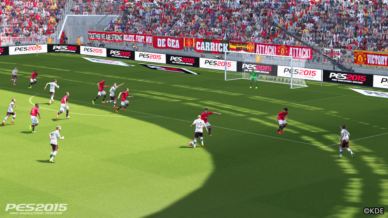 Pes 2015 indirme sayfası ekran görüntüsü